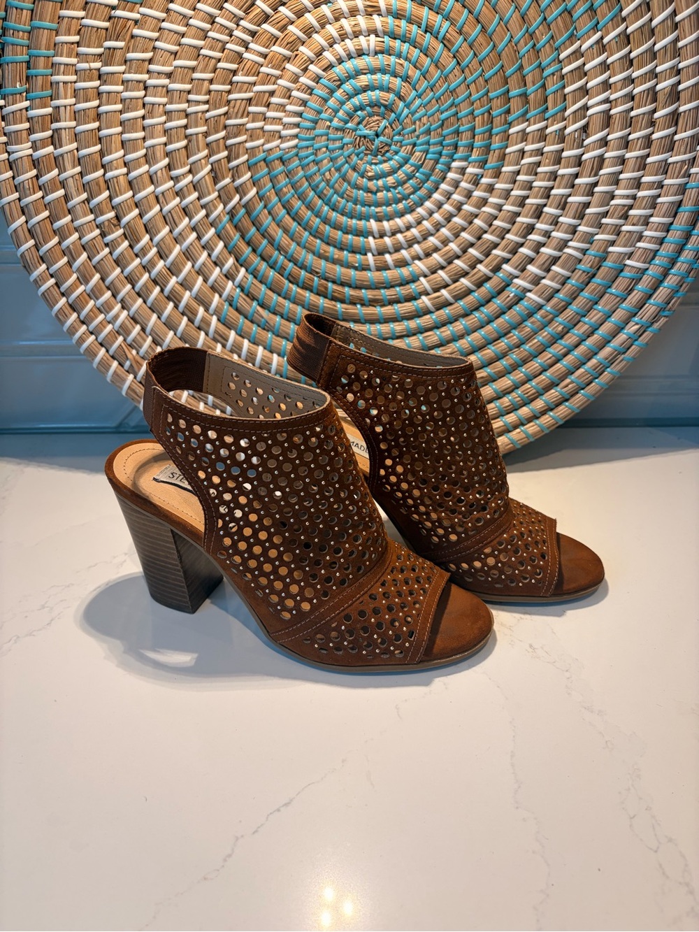 Steve Madden Brown Perforated Peep-Toe Block Heel Sandals